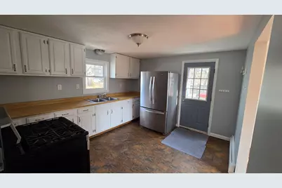 9 Rule Street, Keene, NH 03431 - Photo 5