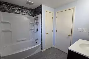 9 Rule St, Keene, NH 03431 - Photo 19