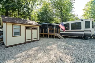 184 Pocahontas Ln, Rochester, NH 03839 - Photo 1