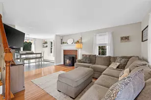 32 Louisburg Cir, Exeter, NH 03833 - Photo 11