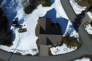 12 Hemlock Dr, Newton, NH 03858 - Photo 3