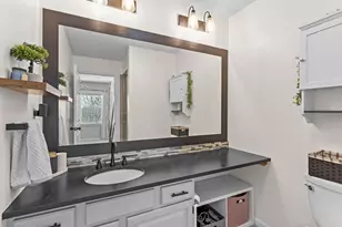 3 Riviera Rd, Hudson, NH 03051 - Photo 27