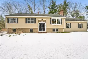 12 Old Gordon Rd, Brentwood, NH 03833 - Photo 1