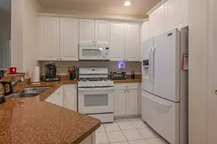 160 Daniel Webster Hwy, Nashua, NH 03060 - Photo 3