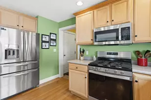 64 Danielle Ln, Dover, NH 03820 - Photo 15