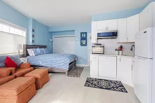 6 Ashworth Ave, Hampton, NH 03842 - Photo 3