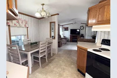 56 Nelson Street, Salem, NH 03079 - Photo 9