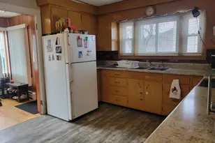 106 Spruce St, Berlin, NH 03570 - Photo 5