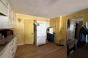 18-20 Harrison St, Laconia, NH 03426 - Photo 17