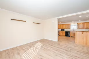 46 Blair Dr, Rochester, NH 03868 - Photo 3
