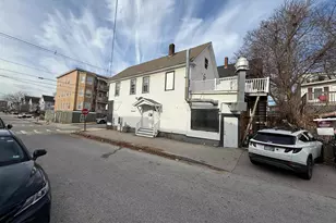 521 Wilson St, Manchester, NH 03103 - Photo 1