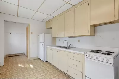 41 Varney Street, Manchester, NH 03103 - Photo 17