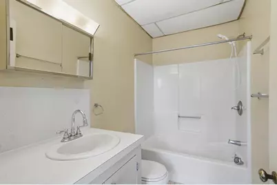 41 Varney Street, Manchester, NH 03103 - Photo 9