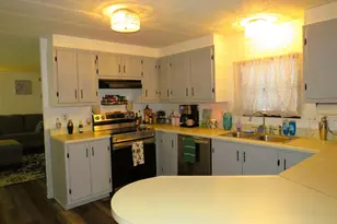 8 Cardinal Cir, Keene, NH 03431 - Photo 9