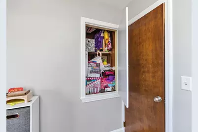 385 Hill Street, Manchester, NH 03102 - Photo 17