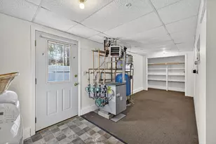 620 Hackett Hill Rd, Manchester, NH 03102 - Photo 29