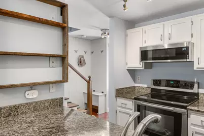 5 Glengarry Drive #5, Stratham, NH 03885 - Photo 9