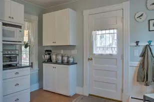 30 Fairview St, Keene, NH 03431 - Photo 11