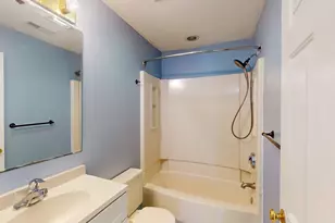 29 Beech Hill Ave, Manchester, NH 03103 - Photo 23