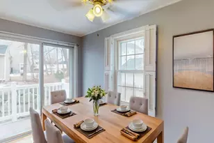 29 Beech Hill Ave, Manchester, NH 03103 - Photo 9