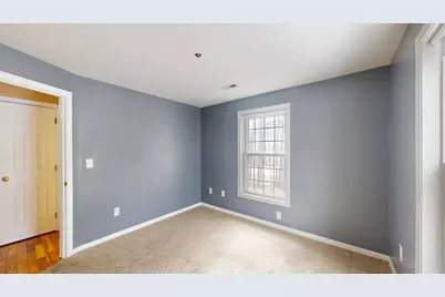 29 Beech Hill Avenue #29, Manchester, NH 03103 - Photo 21