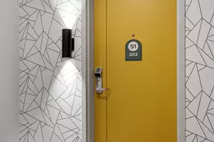 51 Elm St, Laconia, NH 03246 - Photo 23