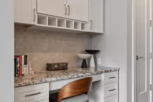 51 Elm St, Laconia, NH 03246 - Photo 5