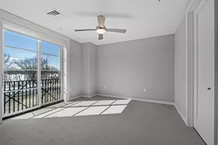 51 Elm St, Laconia, NH 03246 - Photo 9