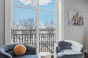 51 Elm St, Laconia, NH 03246 - Photo 7