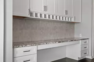 51 Elm St, Laconia, NH 03246 - Photo 11