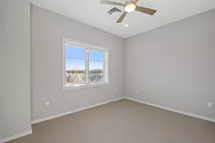 51 Elm St, Laconia, NH 03246 - Photo 9