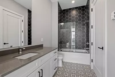 51 Elm Street #304, Laconia, NH 03246 - Photo 19