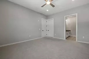 51 Elm St, Laconia, NH 03246 - Photo 13