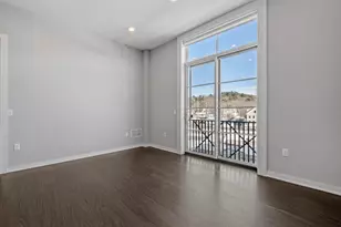 51 Elm St, Laconia, NH 03246 - Photo 5