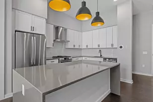 51 Elm St, Laconia, NH 03246 - Photo 3