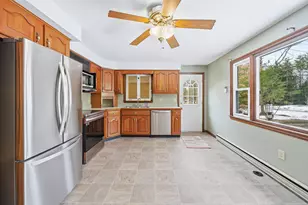 23 Brook Rd, Litchfield, NH 03052 - Photo 5