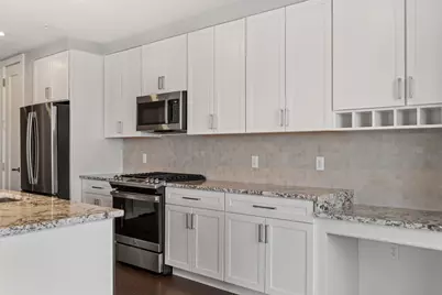 51 Elm Street #202, Laconia, NH 03246 - Photo 5