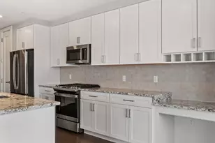 51 Elm St, Laconia, NH 03246 - Photo 5