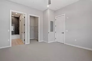 51 Elm St, Laconia, NH 03246 - Photo 17