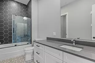 51 Elm St, Laconia, NH 03246 - Photo 19