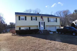 18 Shepard Ave, Salem, NH 03079 - Photo 1