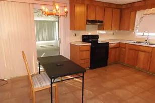 18 Shepard Ave, Salem, NH 03079 - Photo 5