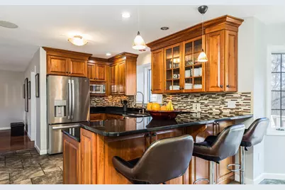 188 Buckminster Way, Portsmouth, NH 03801 - Photo 9