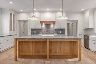 125 Wentworth Dr, Greenland, NH 03840 - Photo 7