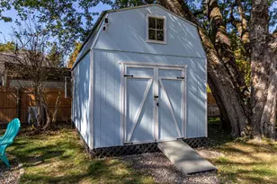 1936 Lake Shore Rd, Manchester, NH 03109 - Photo 35