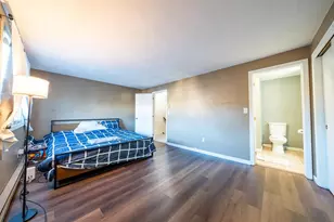 4 Stonegate Ln, Derry, NH 03038 - Photo 9