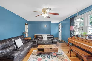 7 Douglas Dr, Salem, NH 03079 - Photo 5