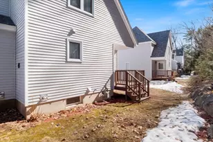 62 Collins Landing Rd, Weare, NH 03281 - Photo 37