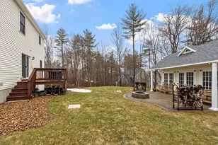 121 Badger Hill Dr, Milford, NH 03055 - Photo 5