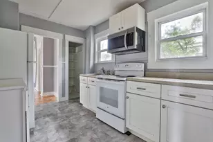 313 Amherst St, Manchester, NH 03104 - Photo 11